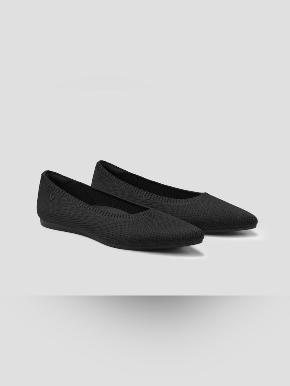 Vivaia Aria 5 Women's Black Pointed Knit Flats EUC sz 41
